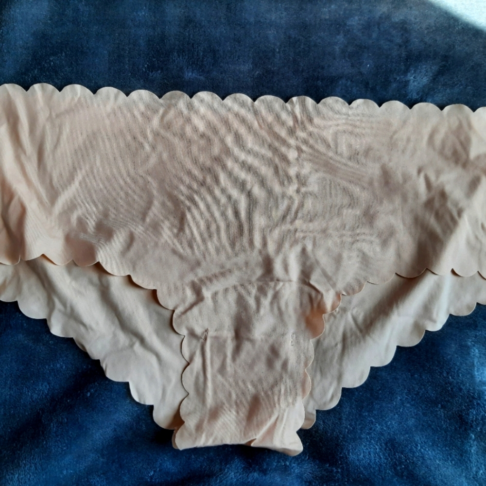 Nude/cream nwot panties